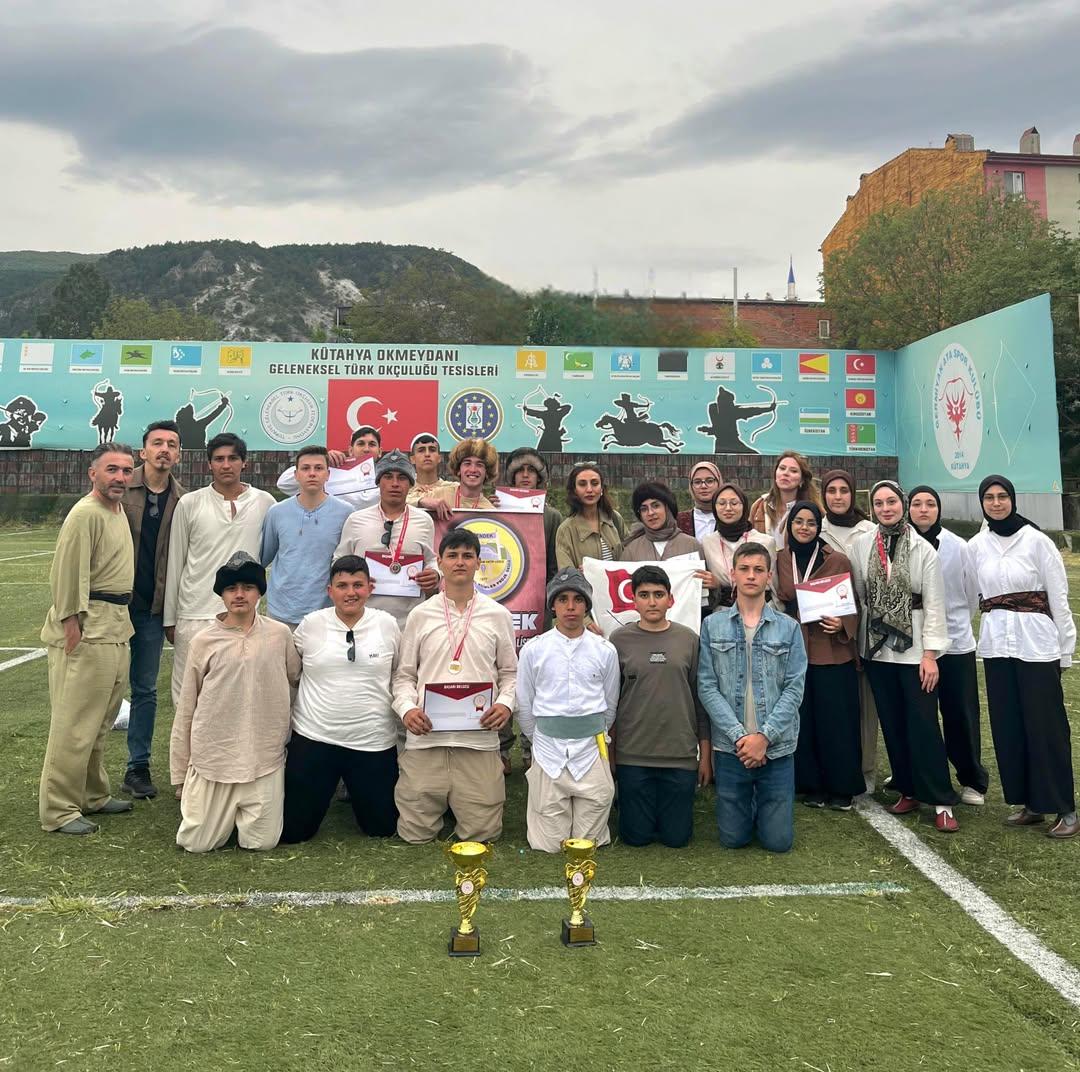 Hendekli Öğrencilerden Geleneksel Türk Okçuluğunda Büyük Başarı