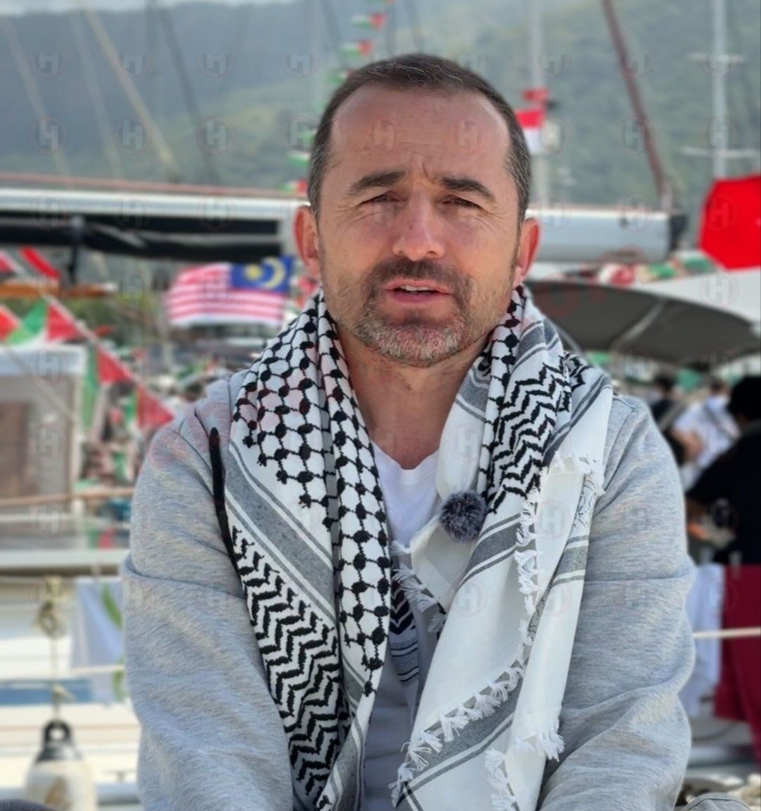 Sumud Filosu'na katılan Hendekli öğretmen alıkonuldu
