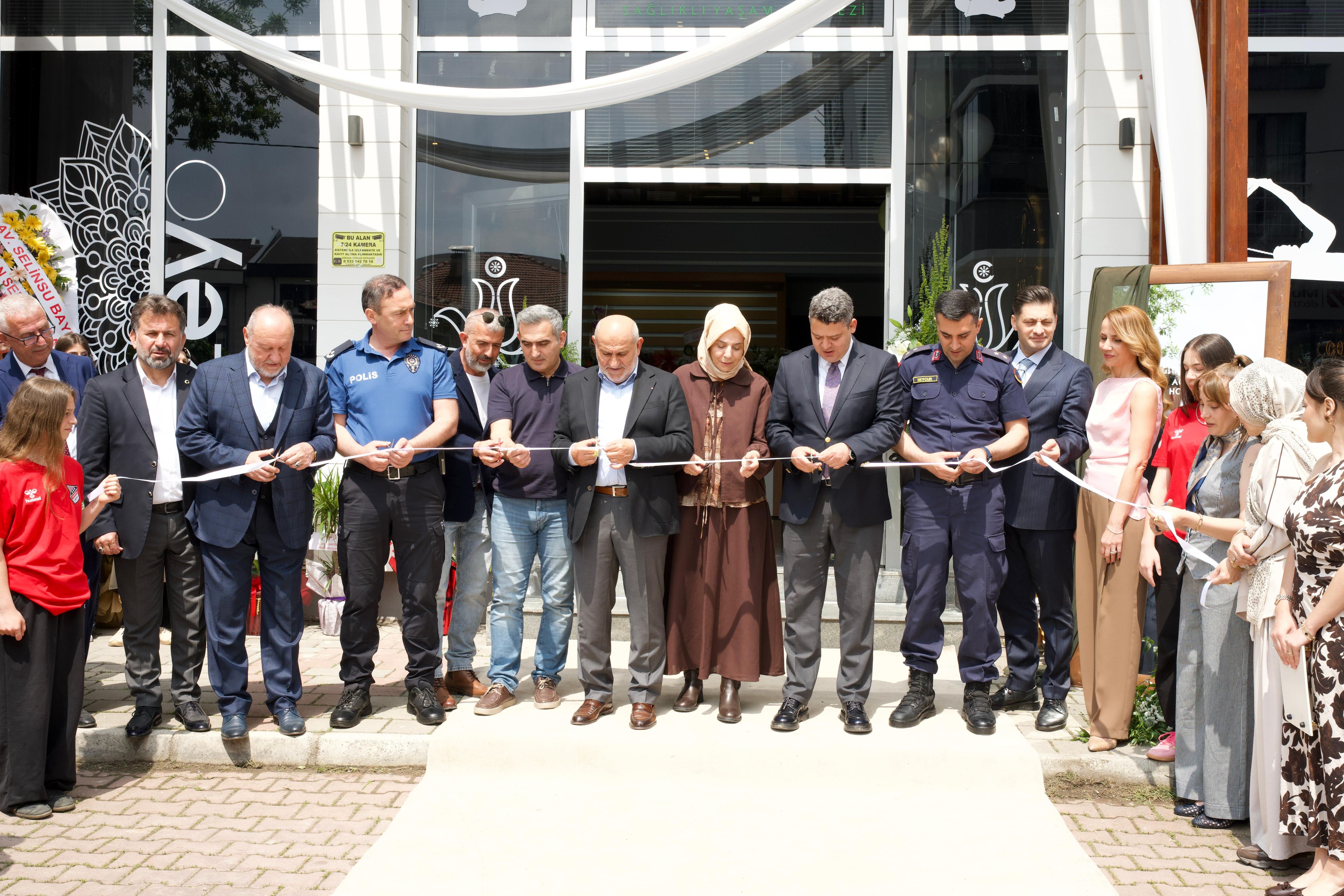 Zeyo Sağlıklı Yaşam Merkezi hizmete açıldı