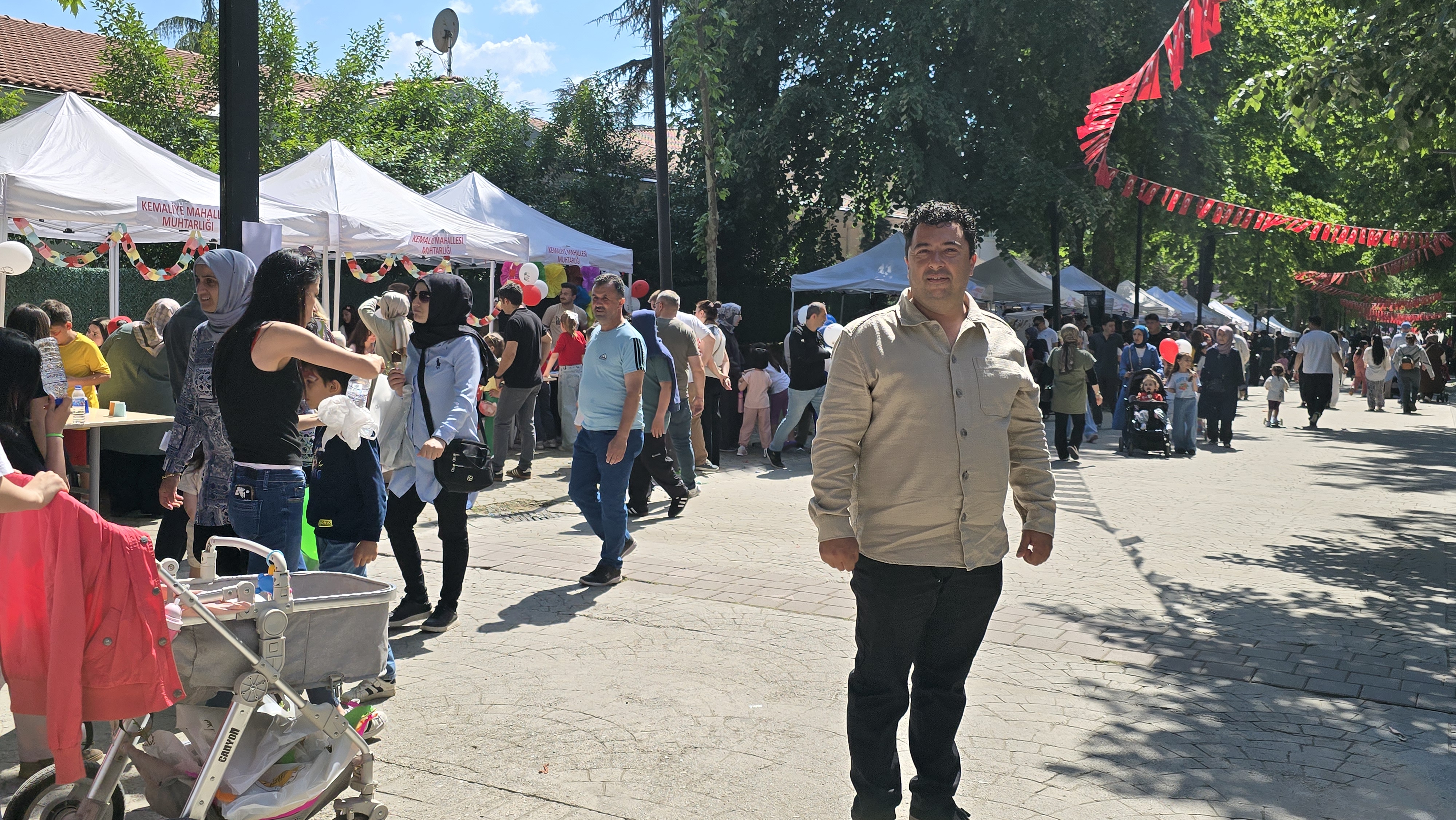 Kemaliye Mahallesi Muhtarından Çocuk ve Gençlik şenliğine destek