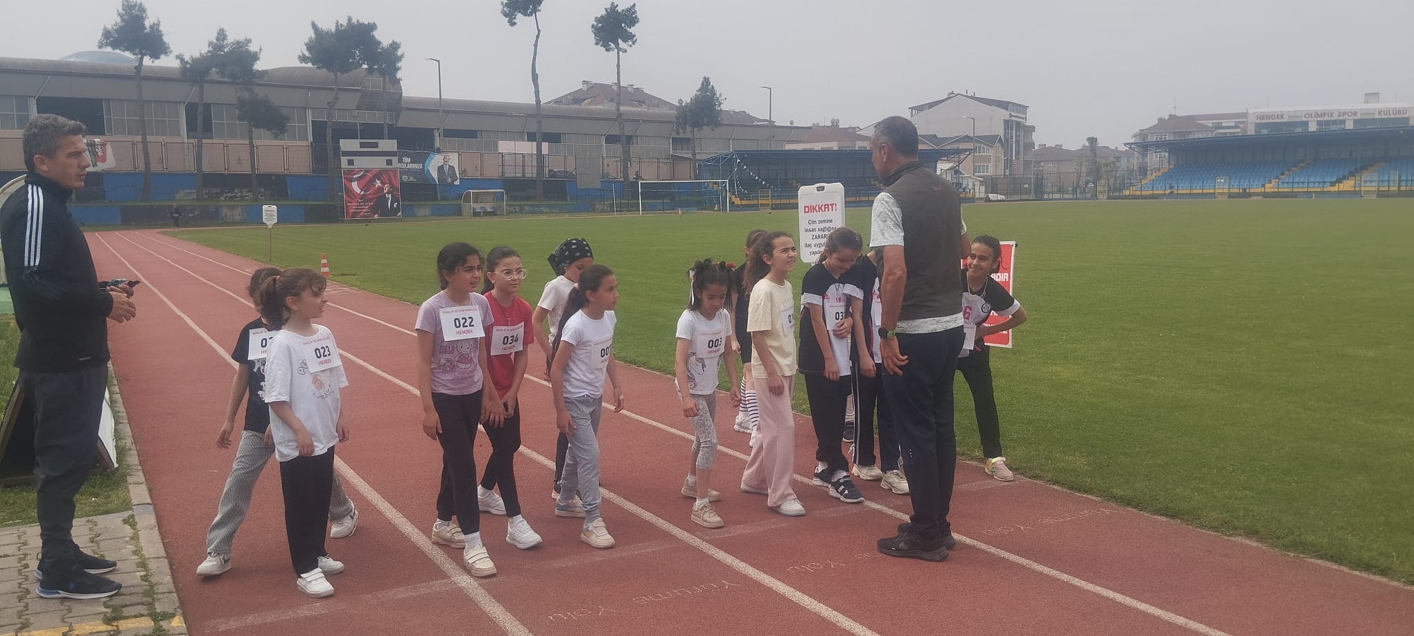 HENDEK’TE ÇOCUKLAR SPORLA BULUŞTU