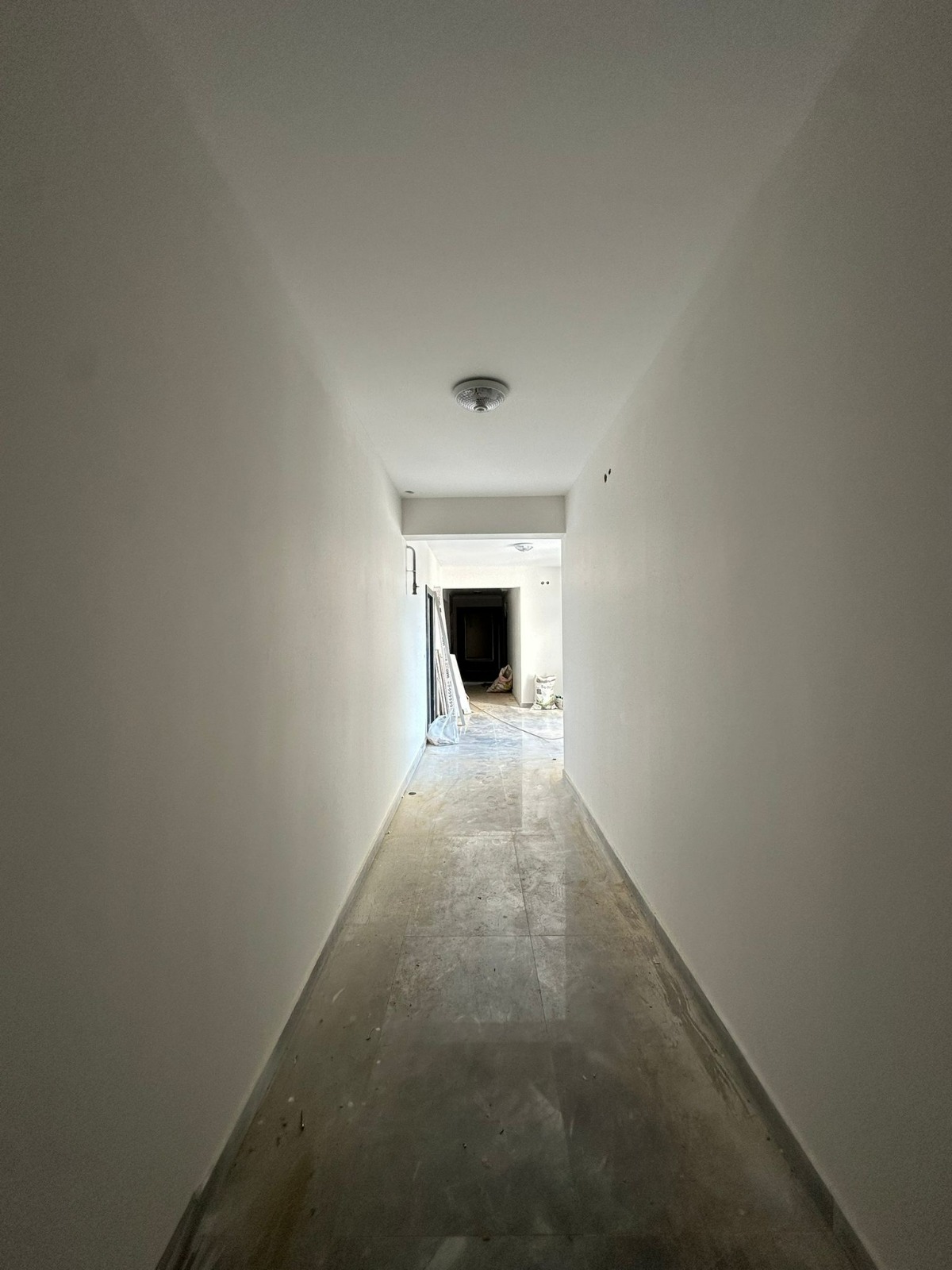 HENDEK YENİMAHALLE’DE 3+1 130 M² SATILIK LÜKS DAİRE