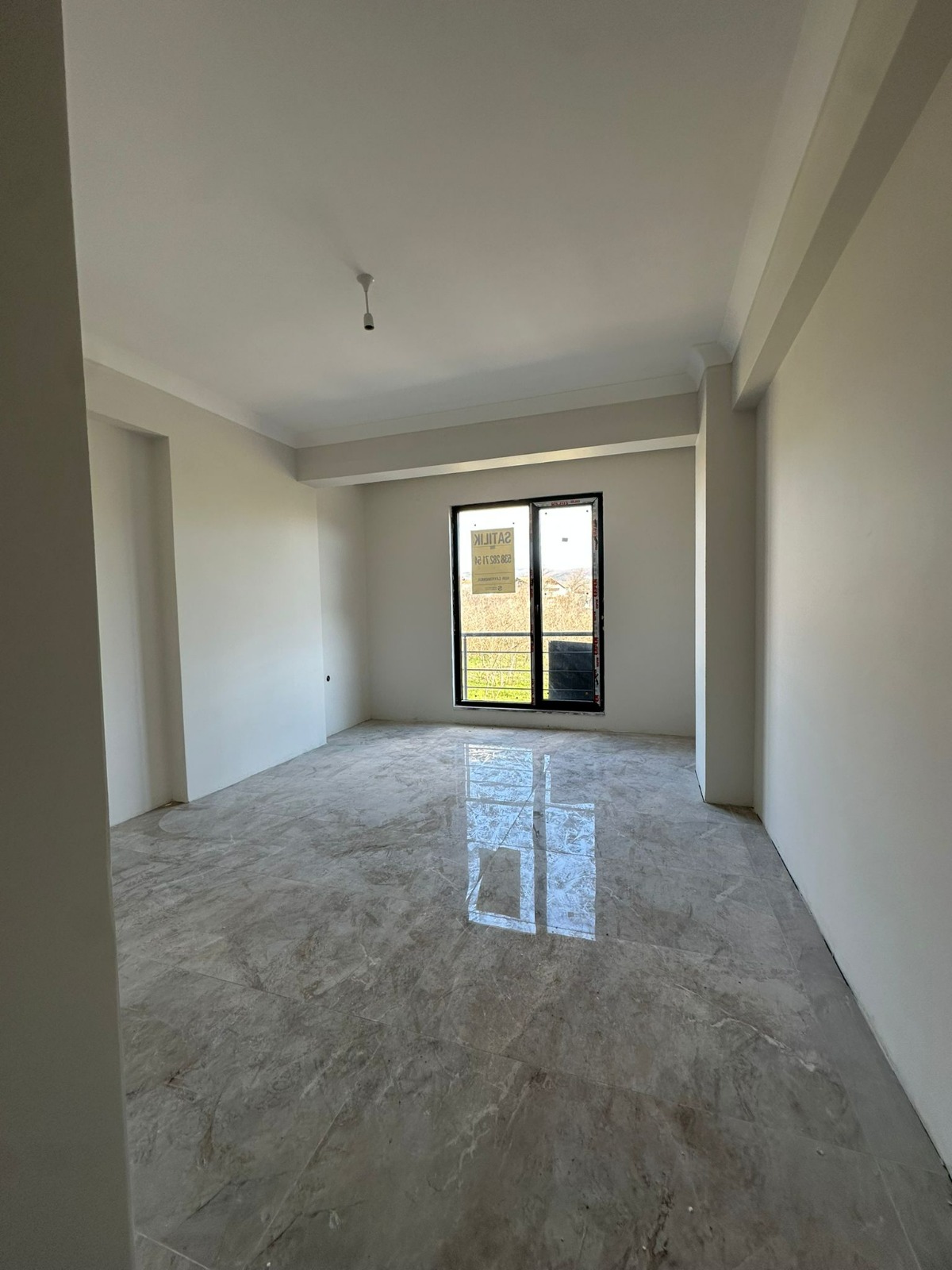 HENDEK YENİMAHALLE’DE 3+1 130 M² SATILIK LÜKS DAİRE