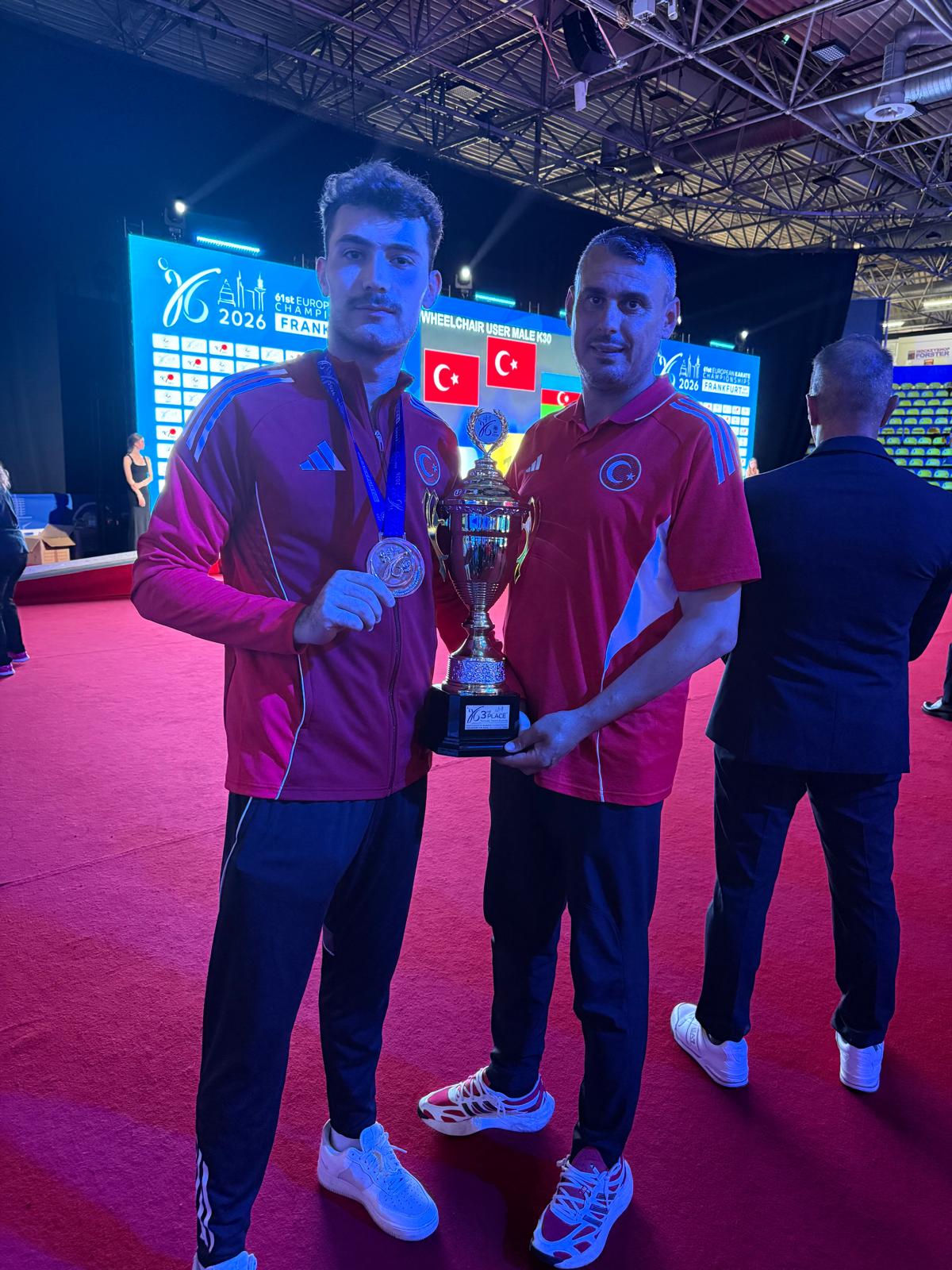 Avrupa Karate Şampiyonasında Milli Takımımız İkinci Oldu