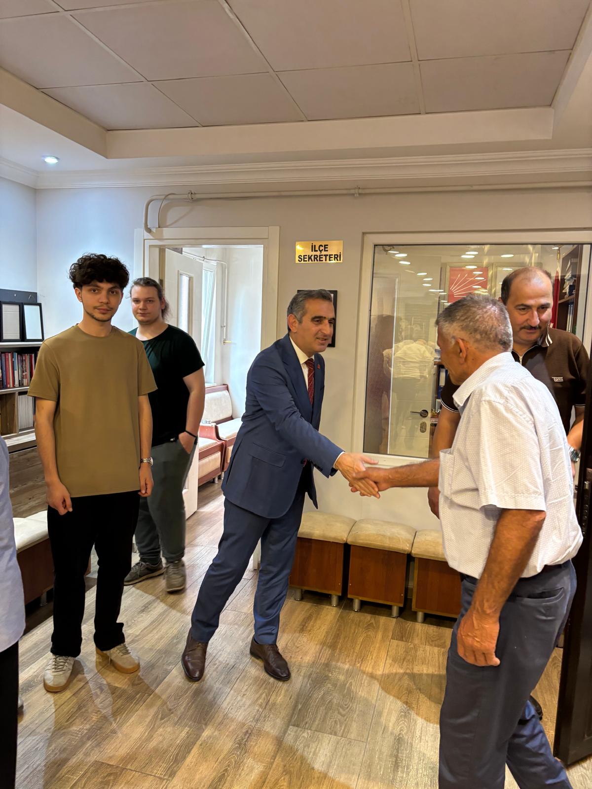 CHP Hendek İlçe Teşkilatı Bayramlaştı