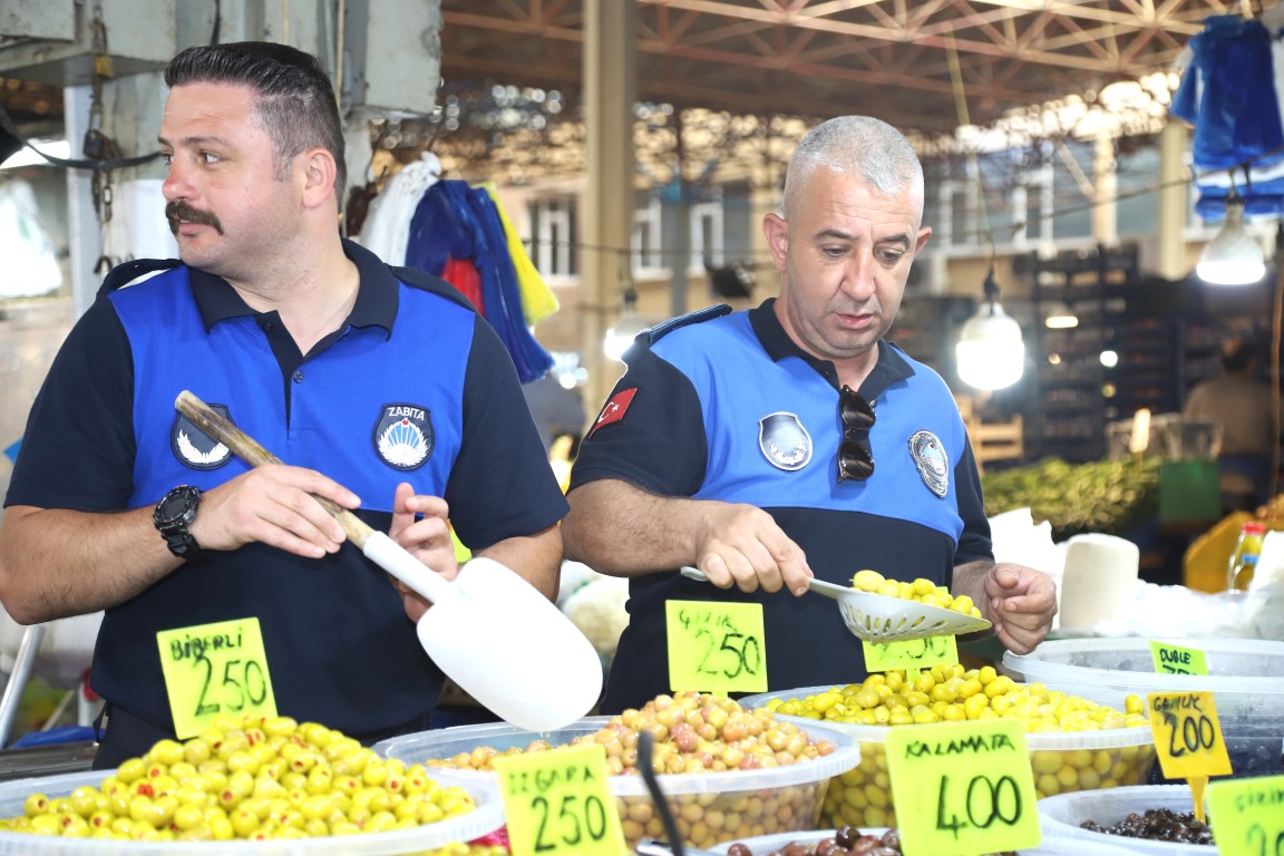 HENDEK BELEDİYESİ ZABITA EKİPLERİNDEN PAZAR YERİNDE DENETİM
