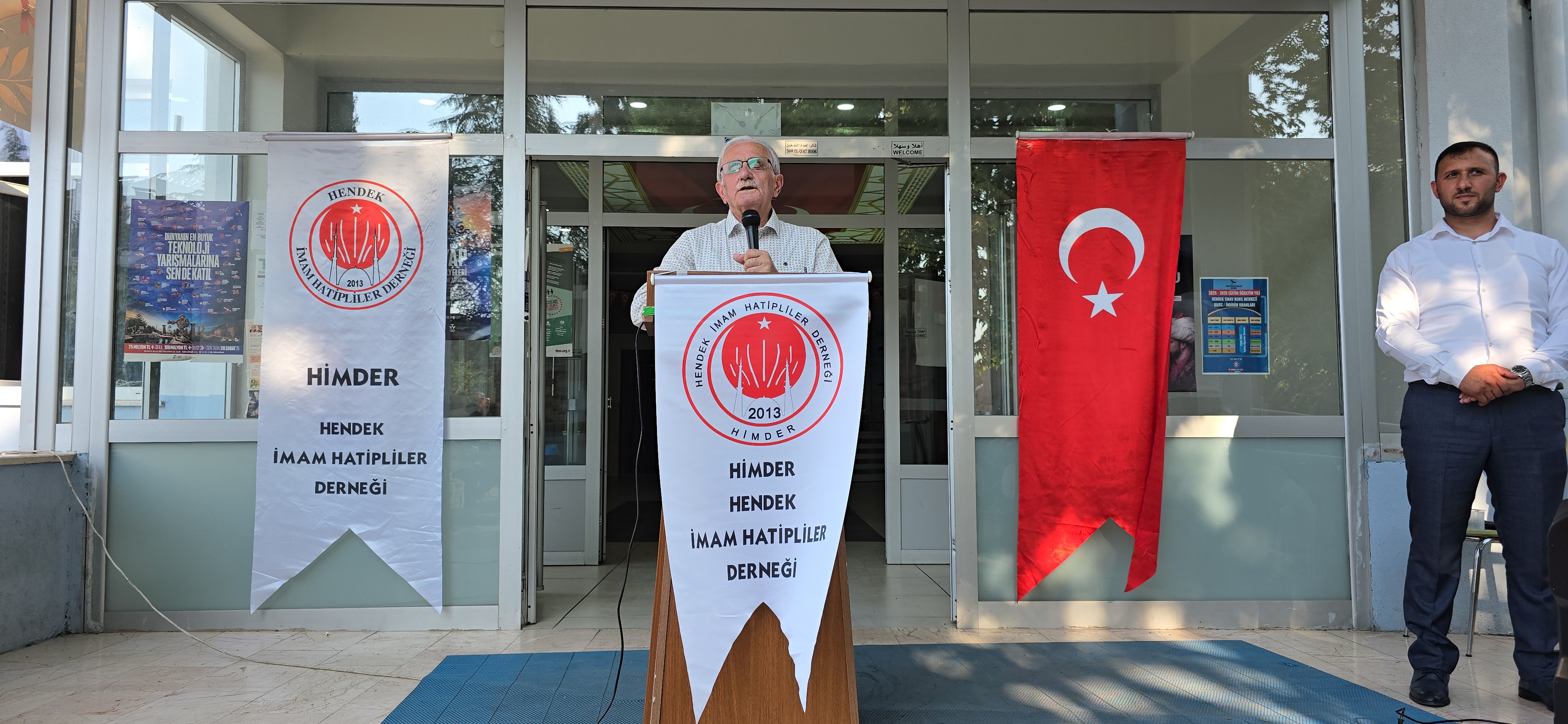 İmam Hatip Mezunları Geleneksel Buluşmada Bir Araya Geldi