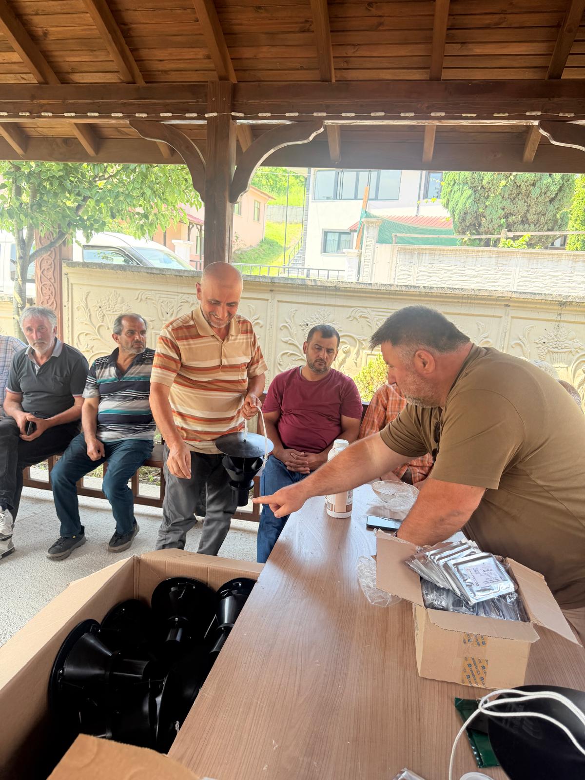 Gündoğan Mahallesi Kahverengi Kokarcaya Karşı Mücadele başlattı