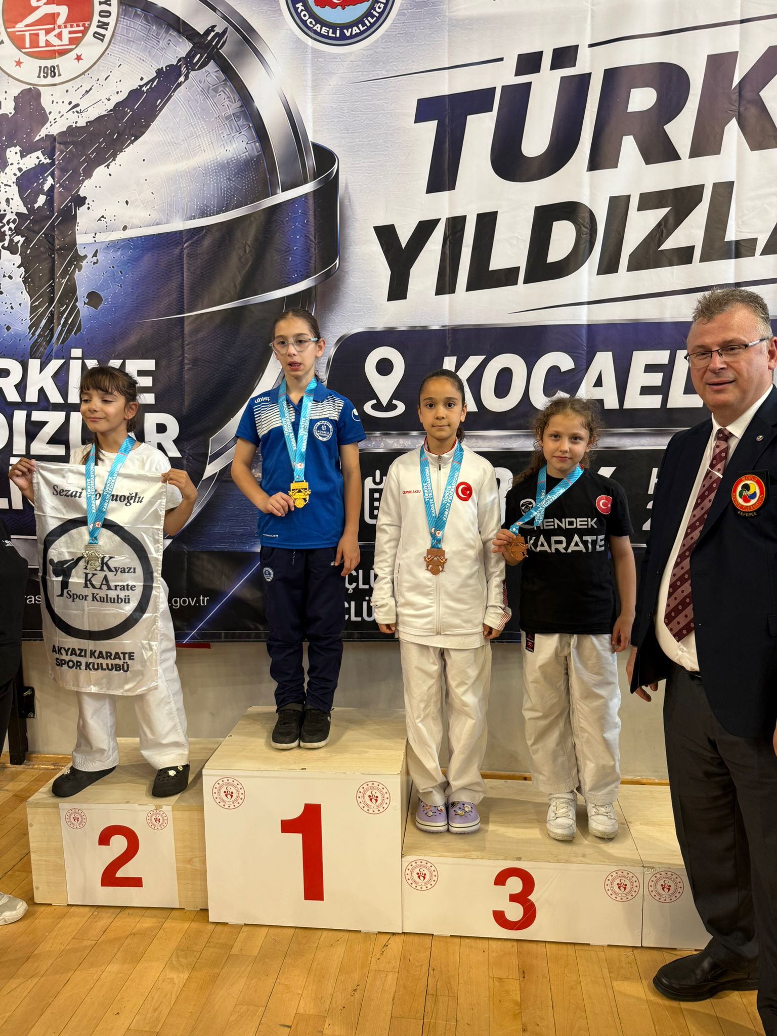 Karateciler Yıldız Gibi