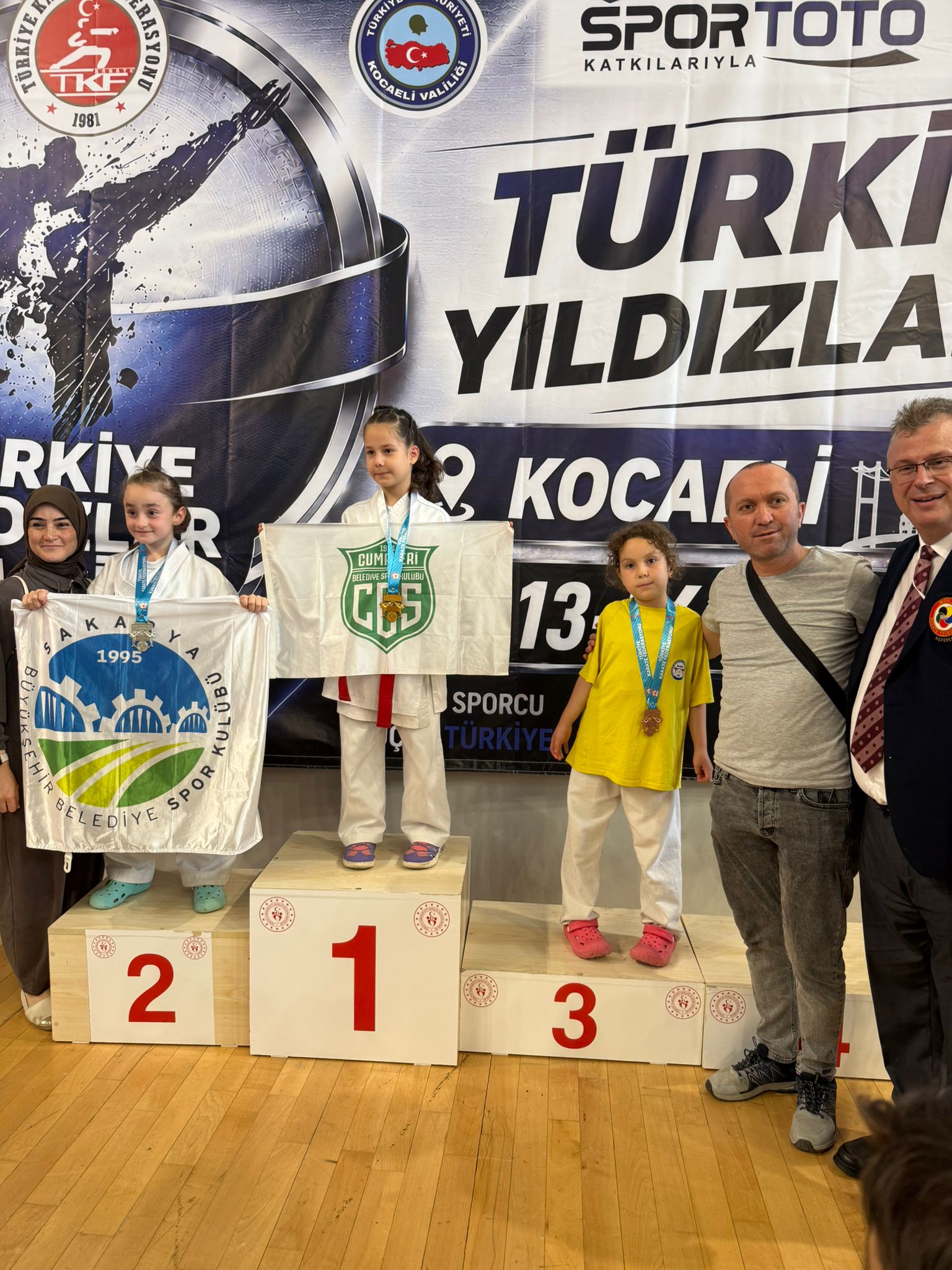Karateciler Yıldız Gibi