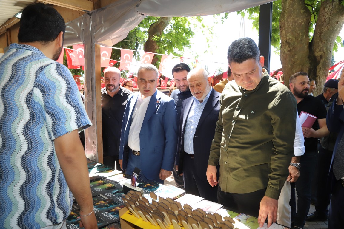 HENDEK 2. KİTAP GÜNLERİ KAPILARINI AÇTI
