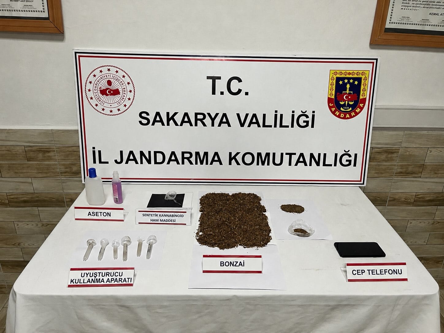 Jandarma'dan Uyuşturucu Operasyonu