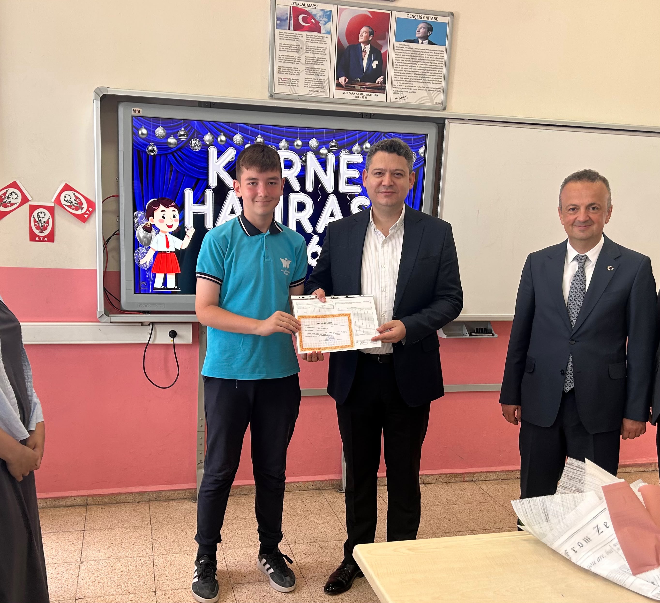 Hendek Protokolü Karne Heyecanına Ortak Oldu