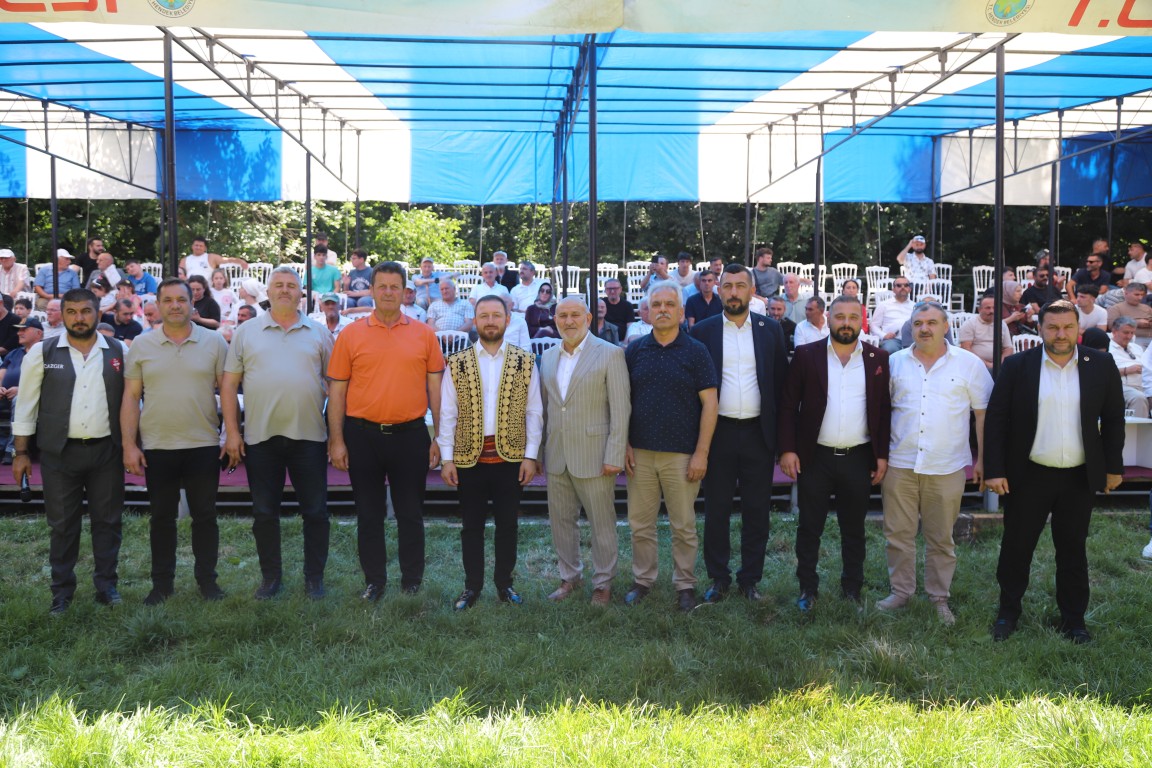 SELMAN DEDE ER MEYDANINDA ZİRVE YİNE SERDAR YILDIRIM’IN