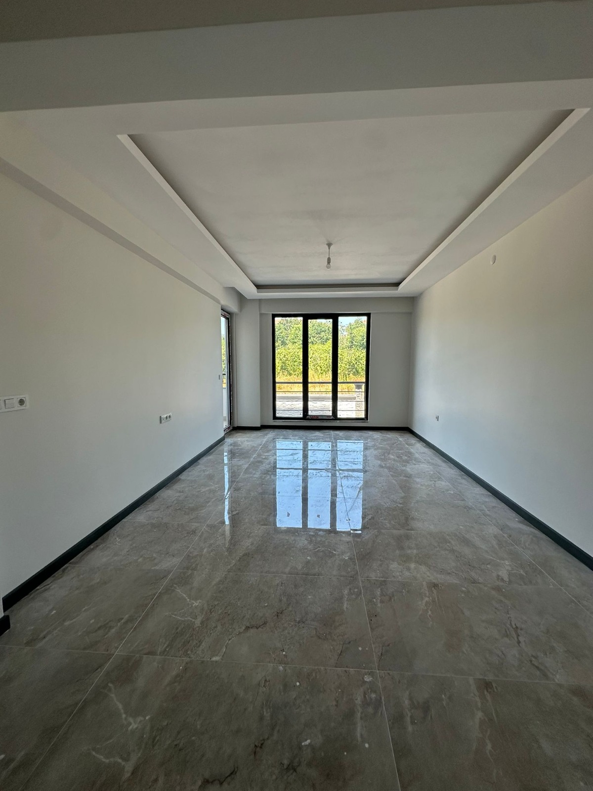 YENİ  MAHALLEDE  2+1 90 M² SATILIK LÜKS DAİRE