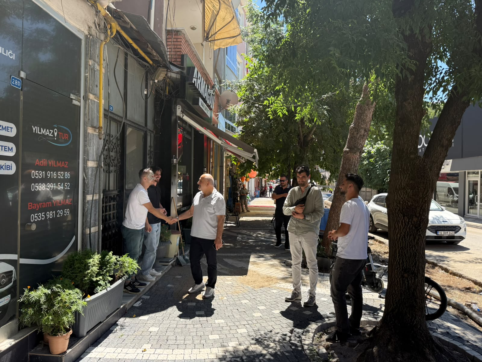 Hendek Belediyesi sahada