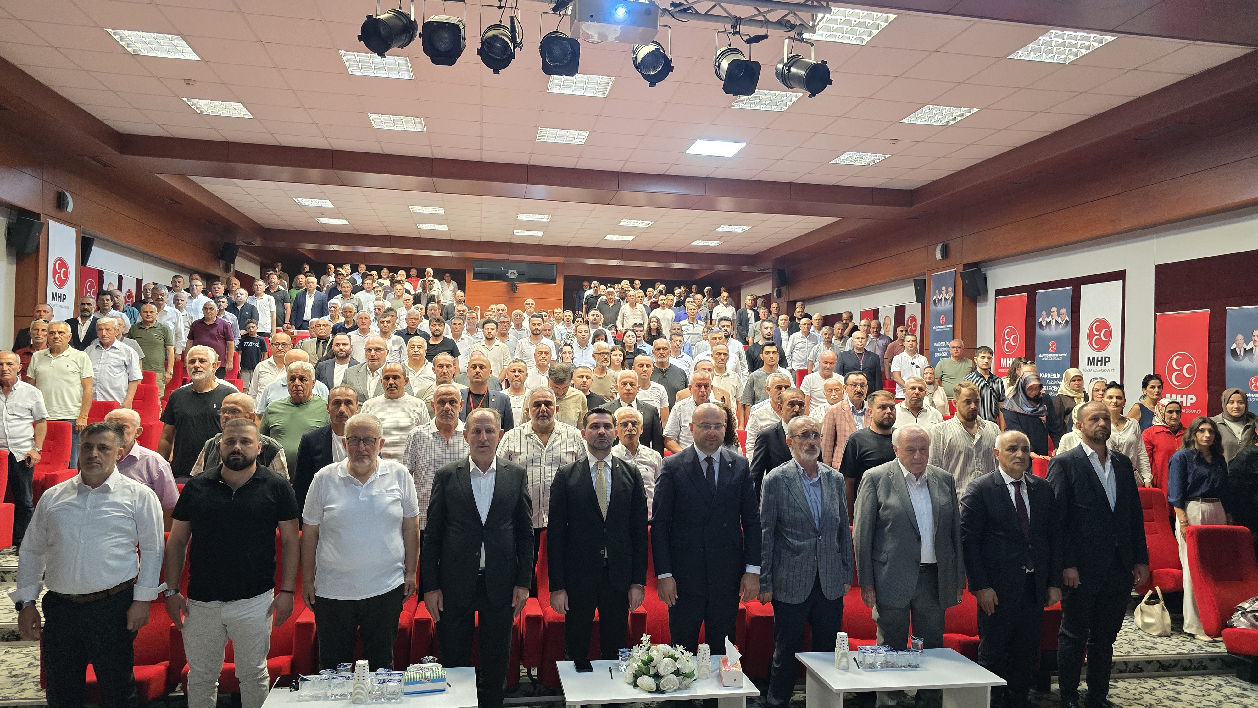 MHP Hendek’te Namlı güven tazeledi