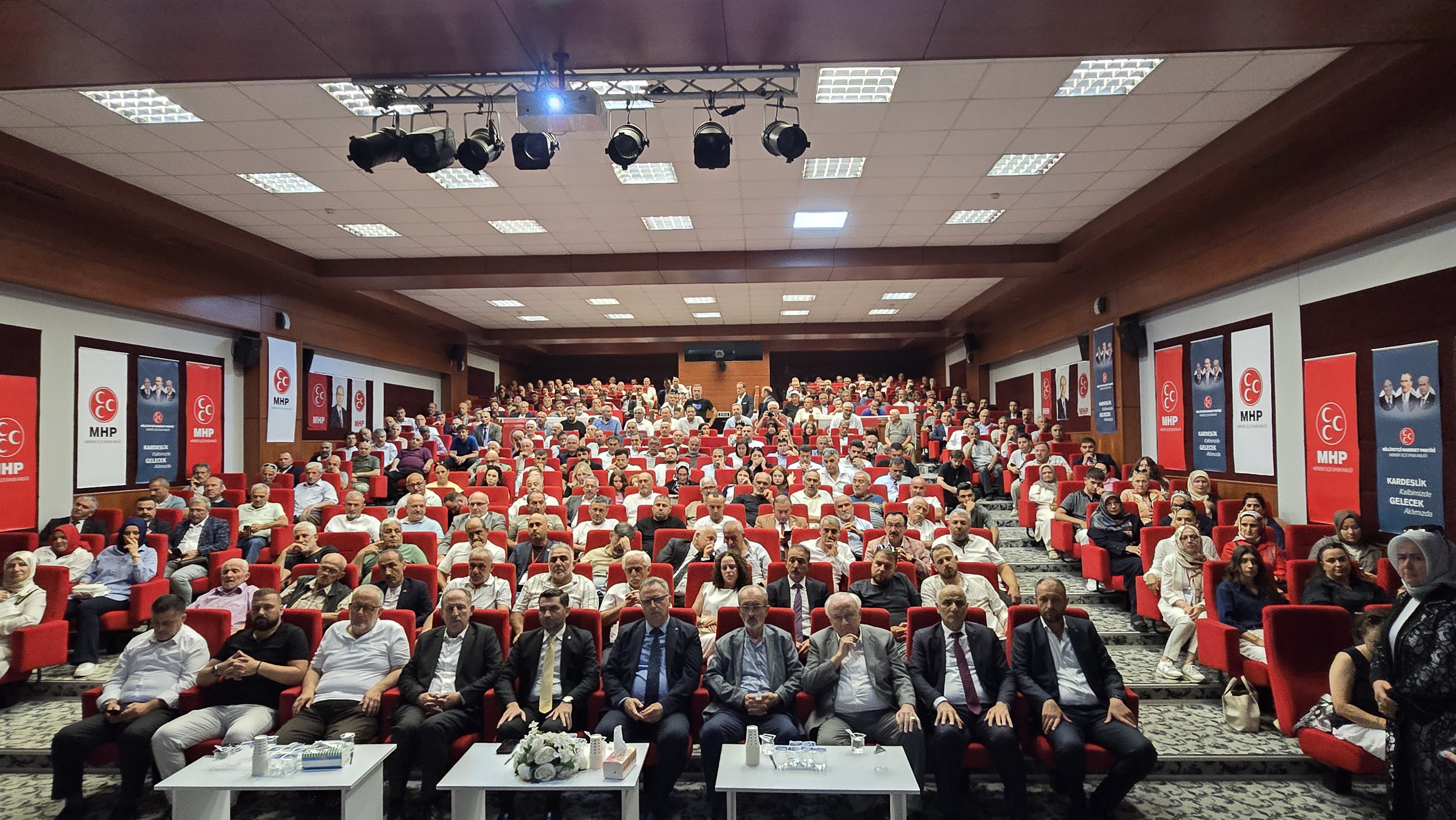 MHP Hendek’te Namlı güven tazeledi
