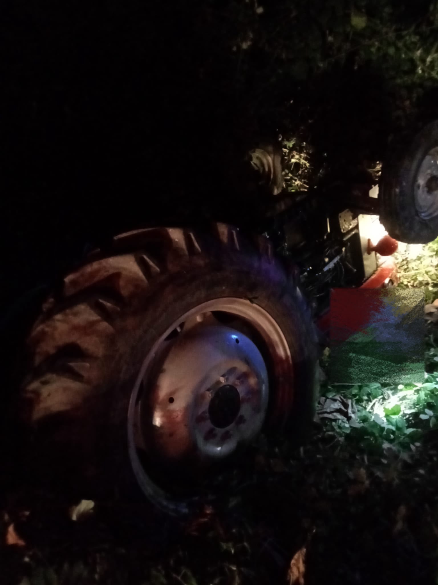 Hendek'te Traktör Kazası 1 kişi hayatını kaybetti