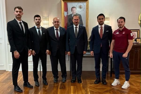 Hendek’li Dünya Şampiyonumuz Yusuf Eren Temizel’den Anlamlı ziyaret