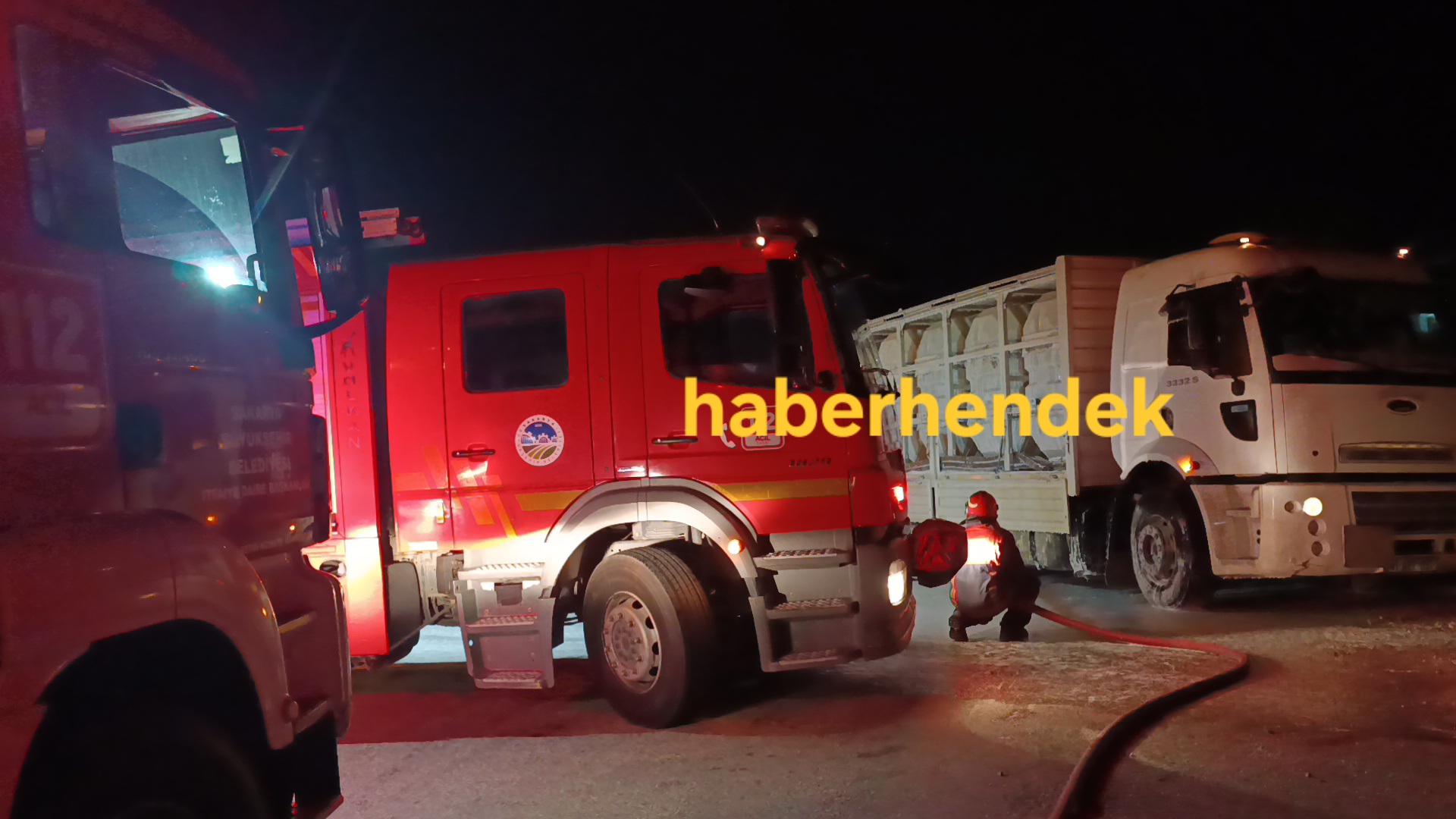 Tankerden Sızan Asit Ekipleri alarma geçirdi