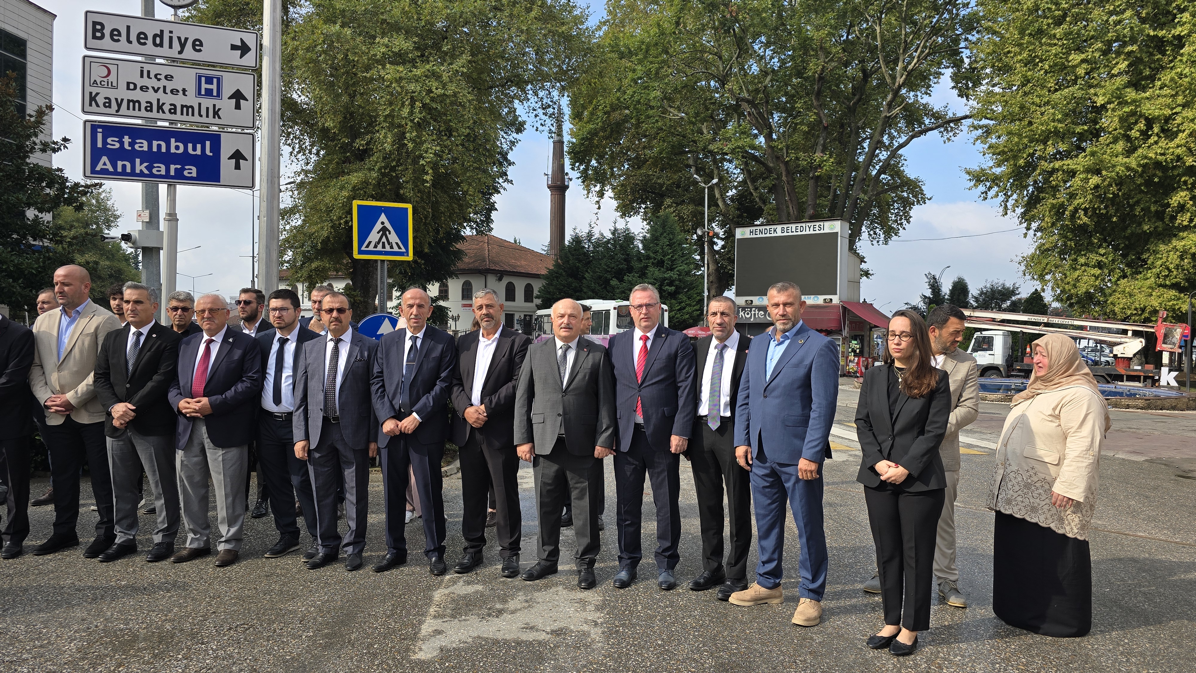BÜYÜK ZAFERİN 104. YILI HENDEK’TE KUTLANDI