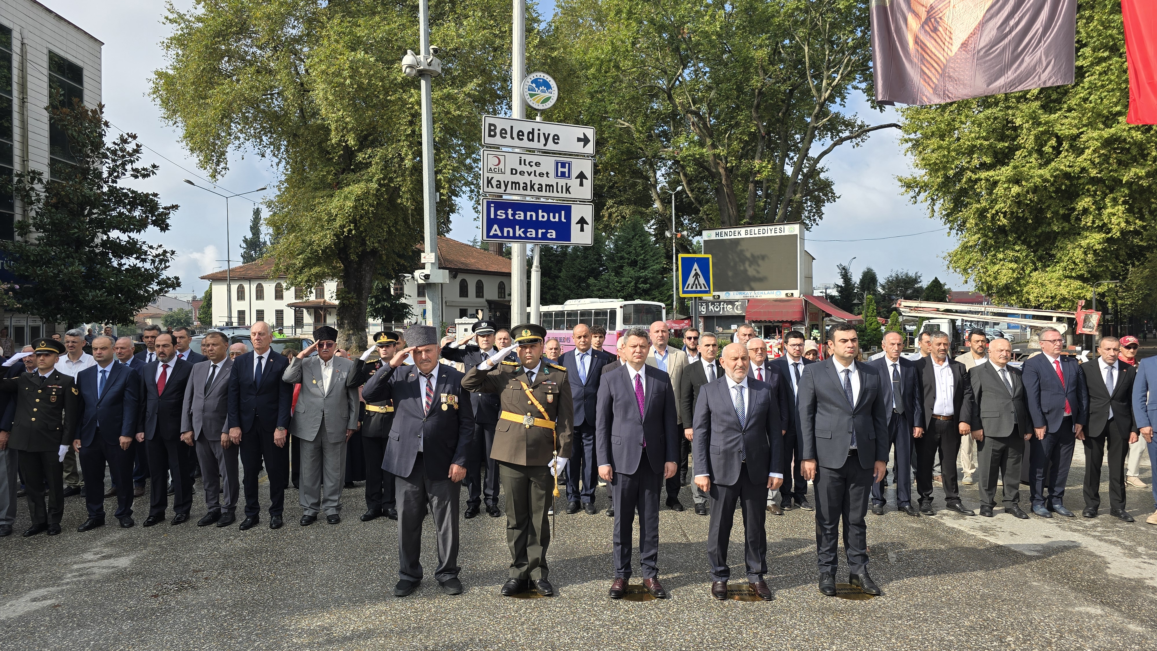PROTOKOL, MAKAM VE GÖREVİN TEMSİLİDİR; PARTİ YÖNETİMİ DEĞİL
