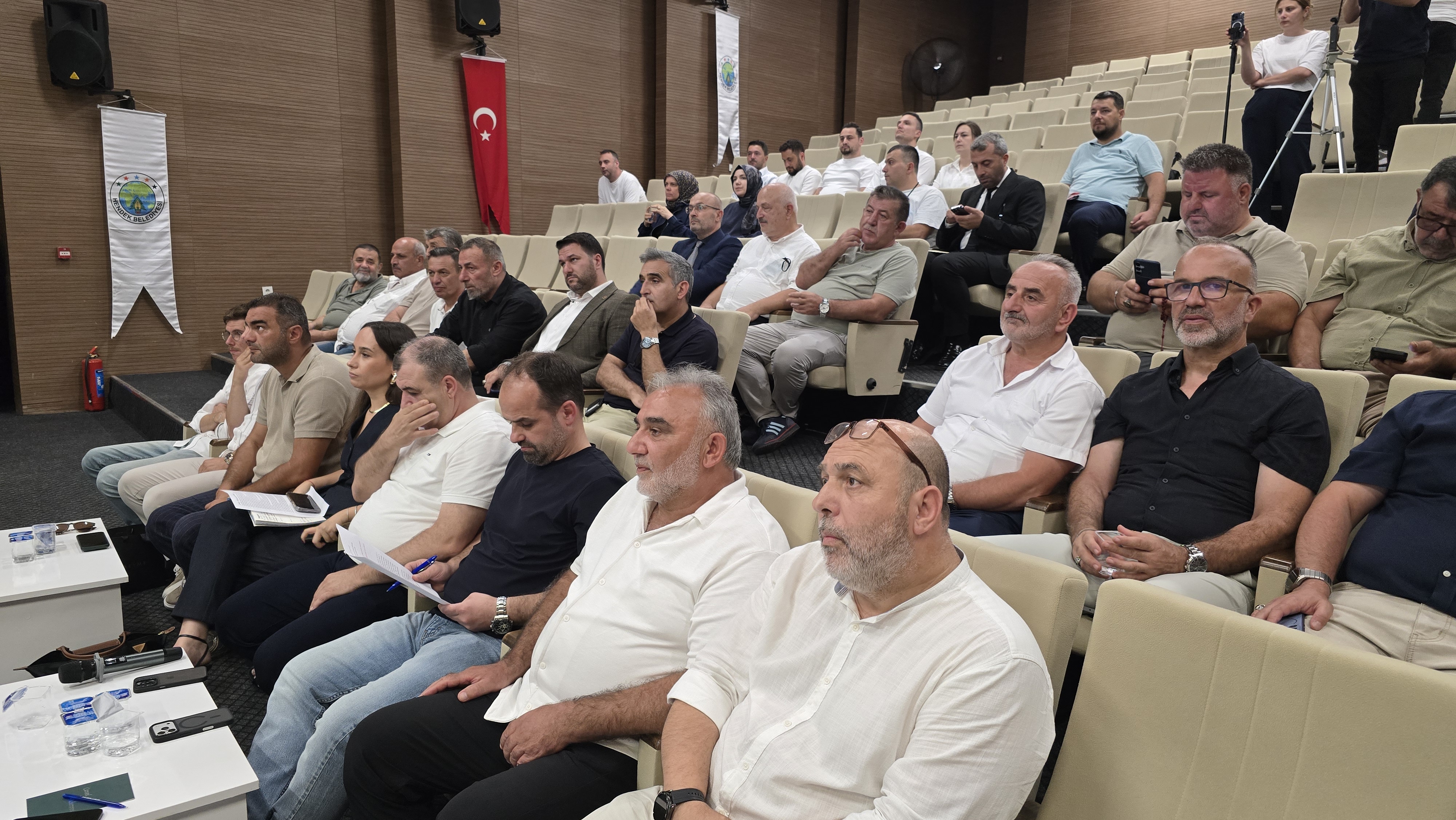 HENDEK MECLİSİ 10 MADDEYİ KARARA BAĞLADI