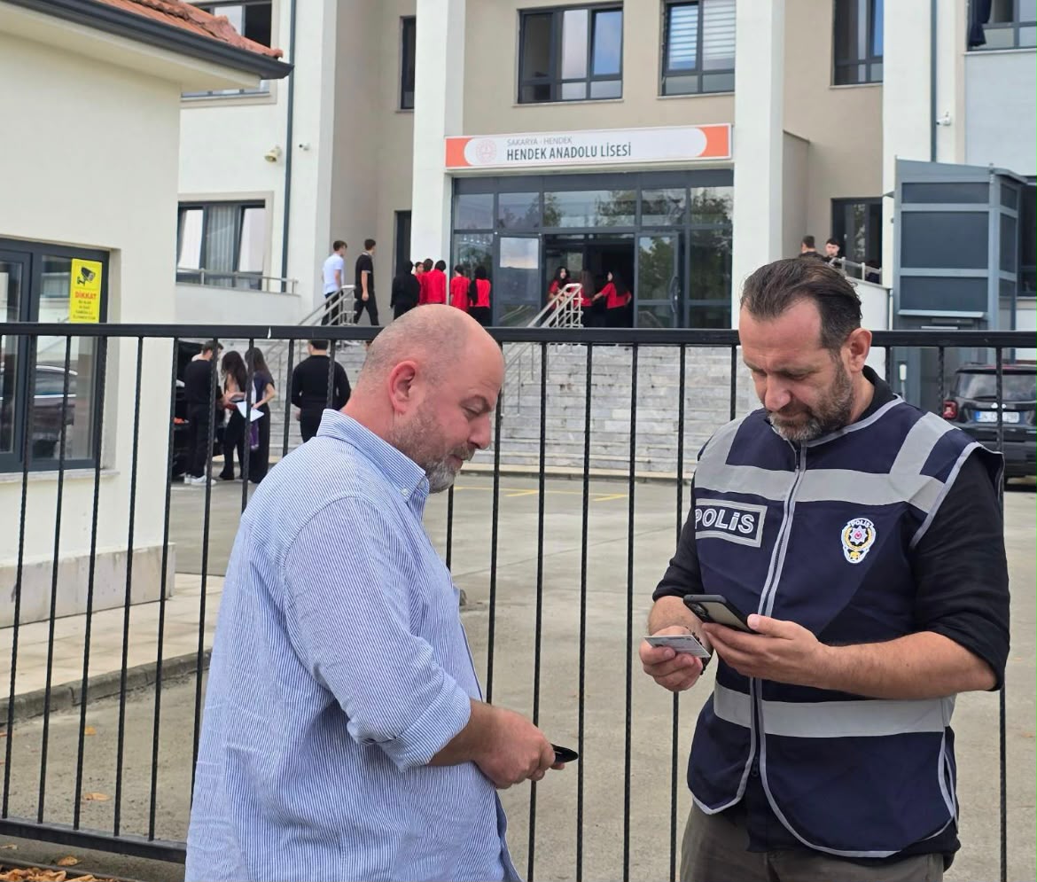 Hendek’te Yeni Eğitim Yılı Başladı, Okullarda Güvenlik Tedbirleri Artırıldı