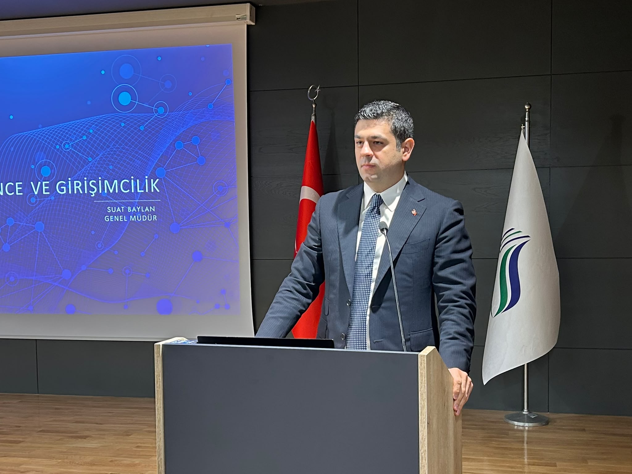 Hendek Meslek Yüksekokulunda İlk Ders Etkinliği Gerçekleştirildi