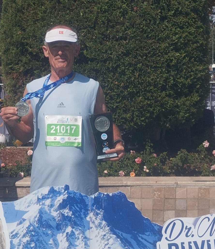 Çelik Kayseri Yarı Maratonu’nda kupaya koştu