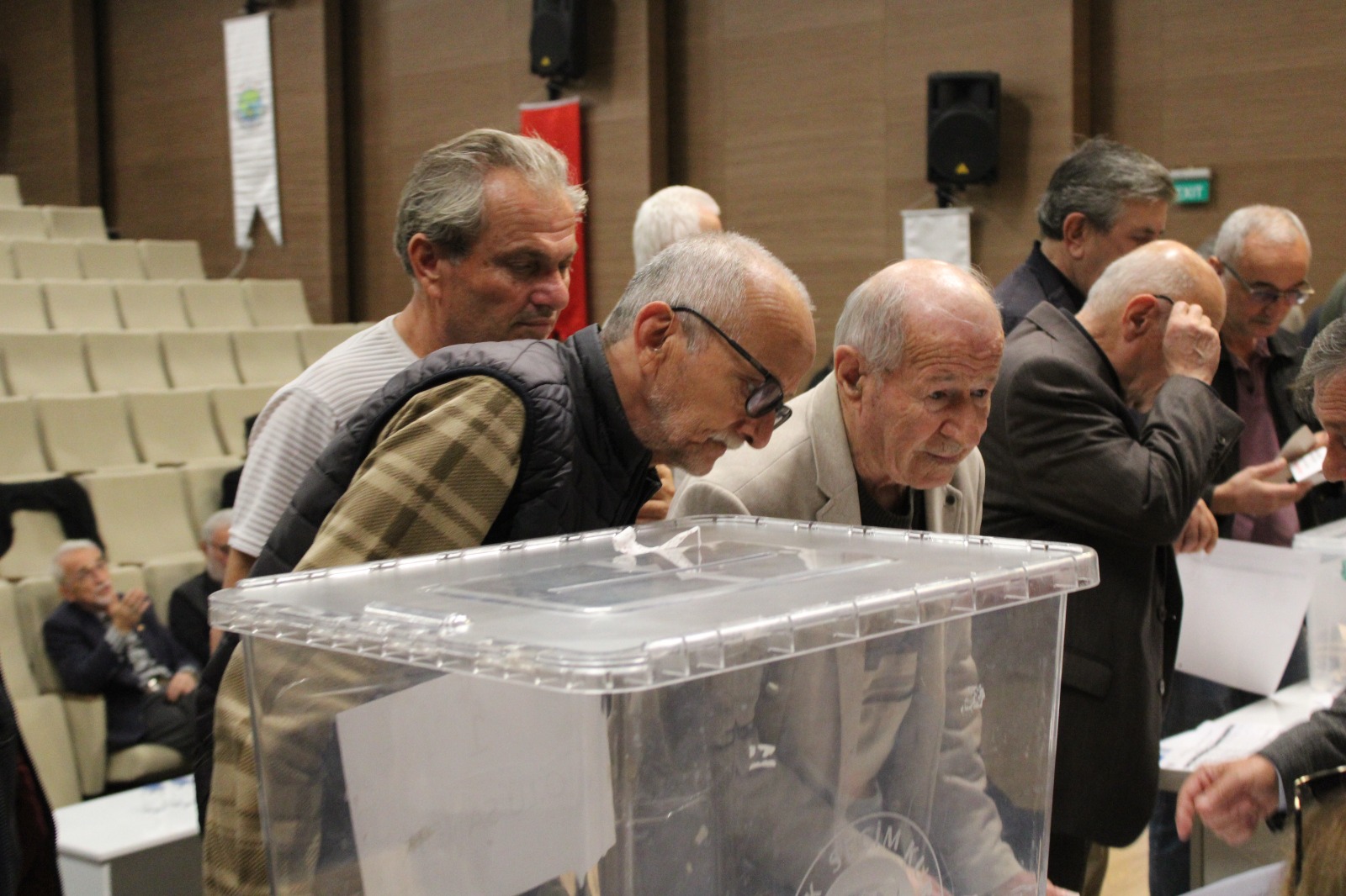 Yeni Parti Hendek’te Ön Seçim Yaptı