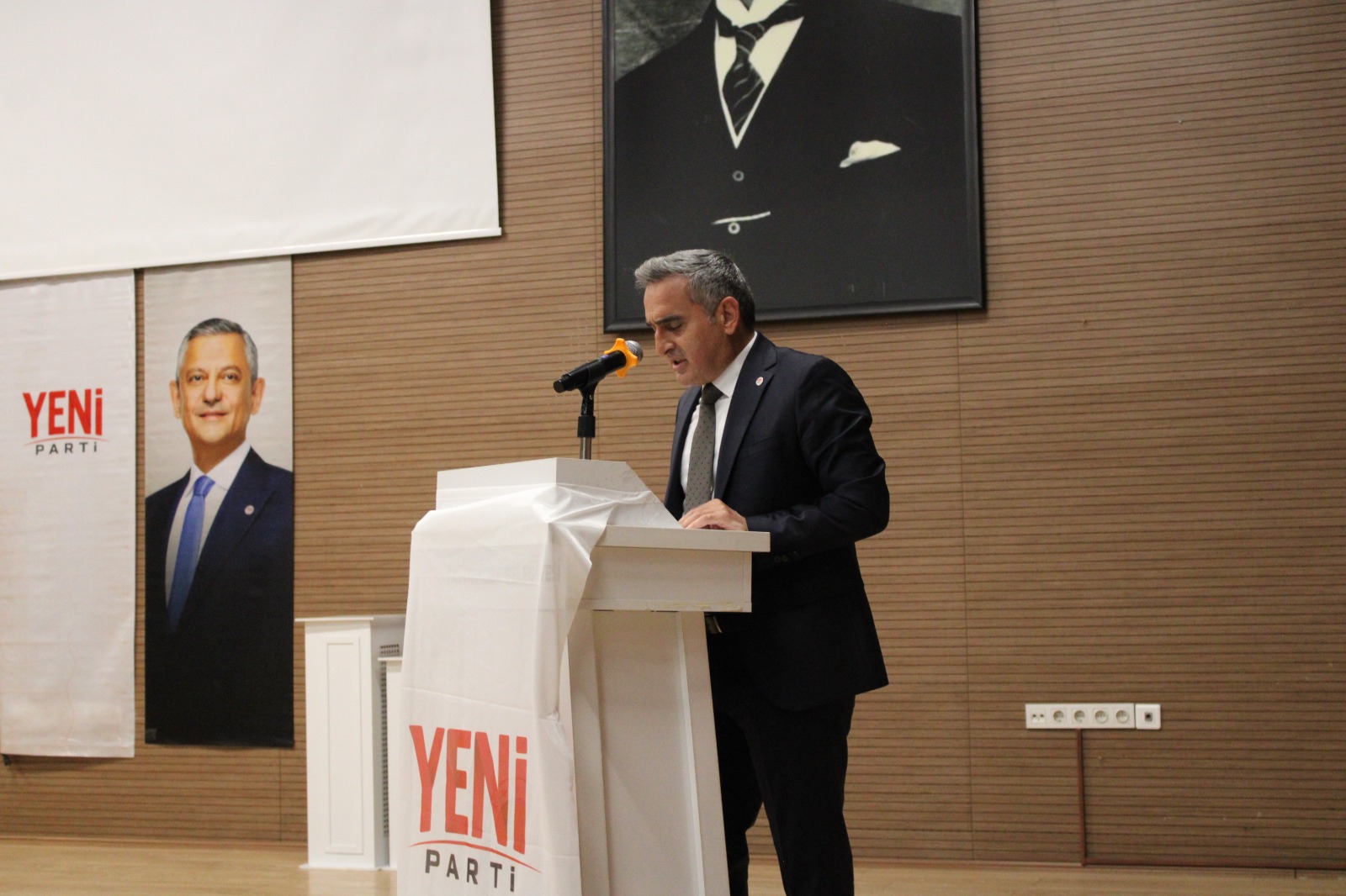 Yeni Parti Hendek’te Ön Seçim Yaptı