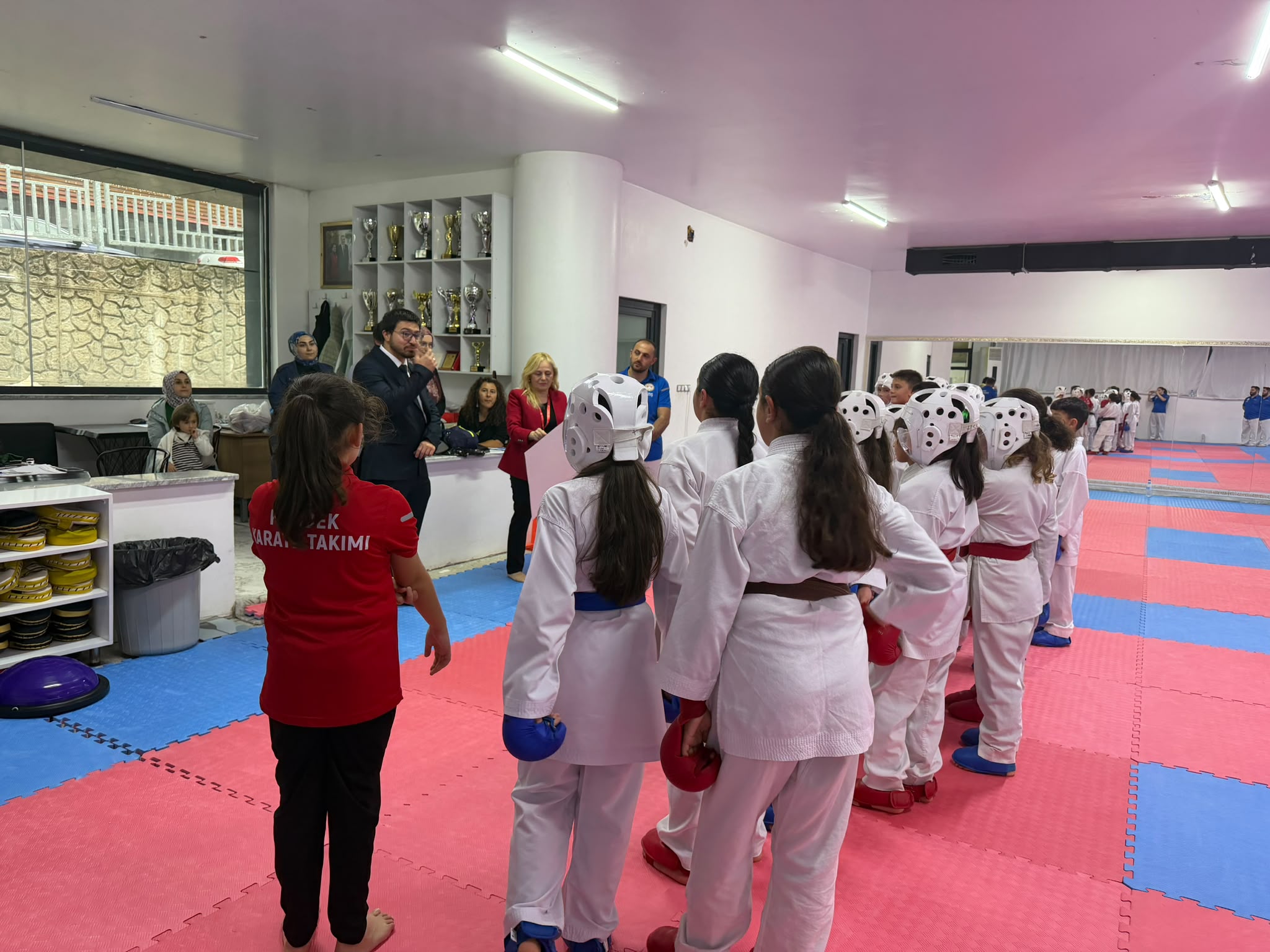 DÜNYA KALP GÜNÜNDE; HER YAŞTA HAREKET, HER KALPTE SAĞLIK ETKİNLİĞİ GERÇEKLEŞTİRİLDİ