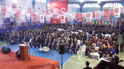 Mhp hendek’te coşkulu kongre