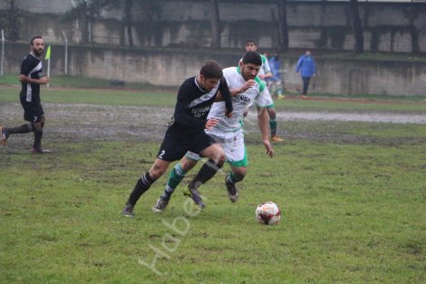 Hendek gençlikspor evinde kayip