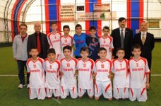 Yildizlar futbol şöleni devam ediyor