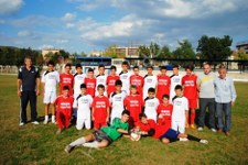 Hendek'te u 15 futbolcularindan futbol resitali