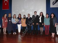 Eğitim fakültesi öğrencilerinden aşi semineri