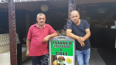 Hendek'li esnaftatanga kafe ile kemer'e damga vurdu