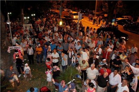 Ak parti hendek’te coşkulu kutlama