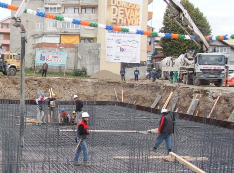 Dönüşüme itiraz edemediler. hendek nere camili nere