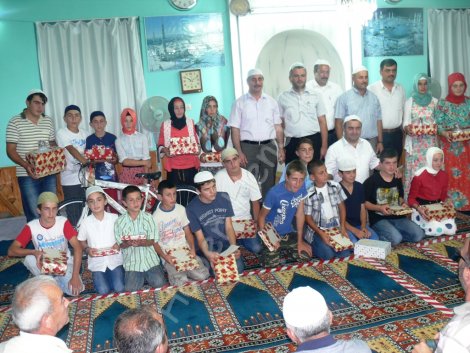 Kuran kursu öğrencileri birincilik için yariştilar