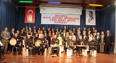 Hendek’te solistler geçidi