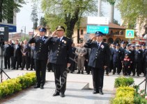 Hendek'te polis haftasi törenle kutlandi