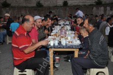 Dikmen gençleri köyde iftar verdi