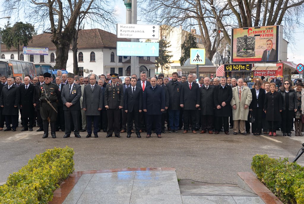 Hendek’te Çanakkale Şehitleri anıldı