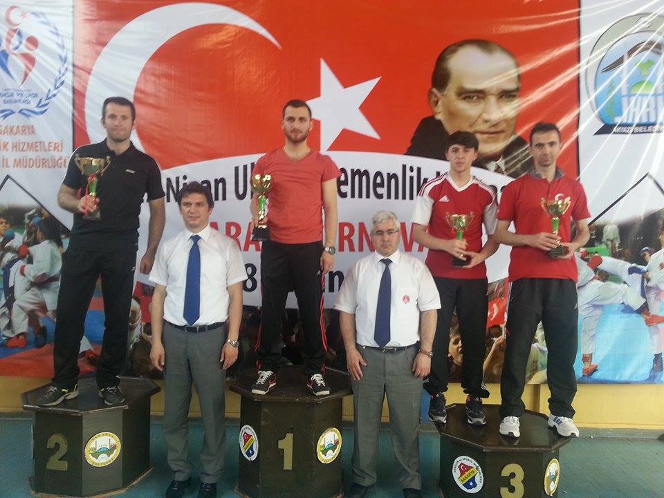 Hendek Karate\'de Büyük Başarıya İmza Attı