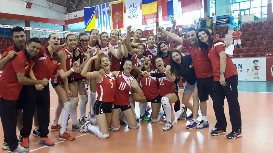 Voleybolda Milli Gururumuz oldu