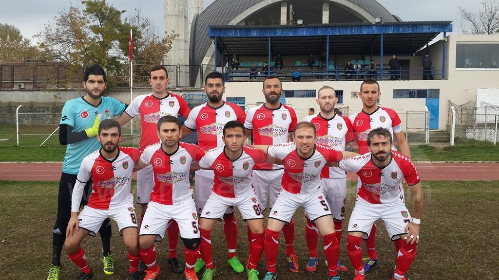 Hendek Boğazspor Lideri evine boş gönderdi.